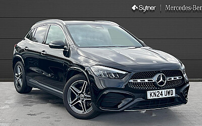 Mercedes-Benz GLA DIESEL HATCHBACK