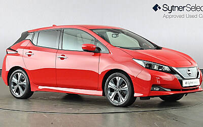 Nissan LEAF HATCHBACK